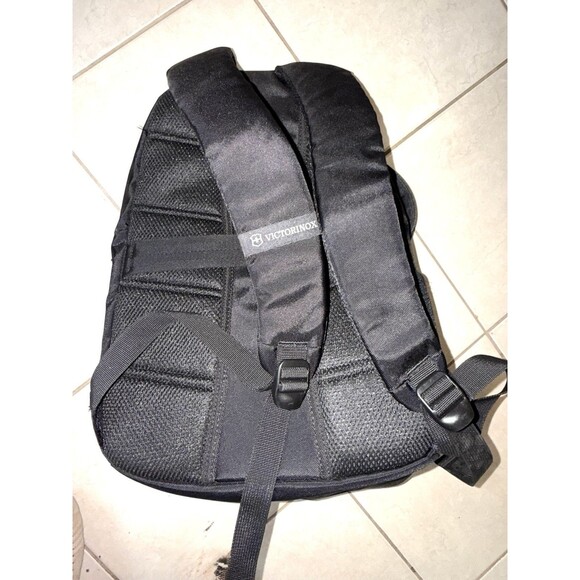 Victorinox Unisex Black Travel Laptop School Back Pack - Picture 10 of 15